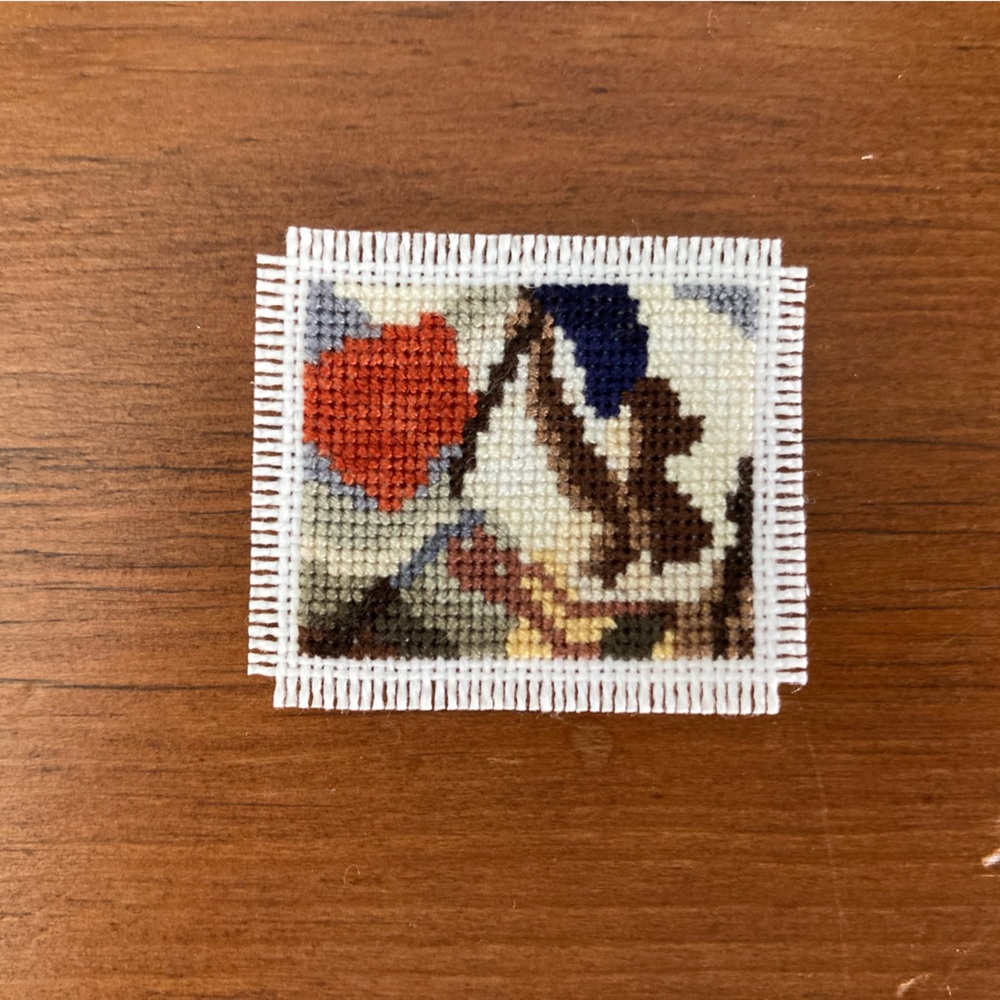 Delacroix’s “Liberty Leading the People” in Mini Cross Stitch Art - Picture 2 of 4